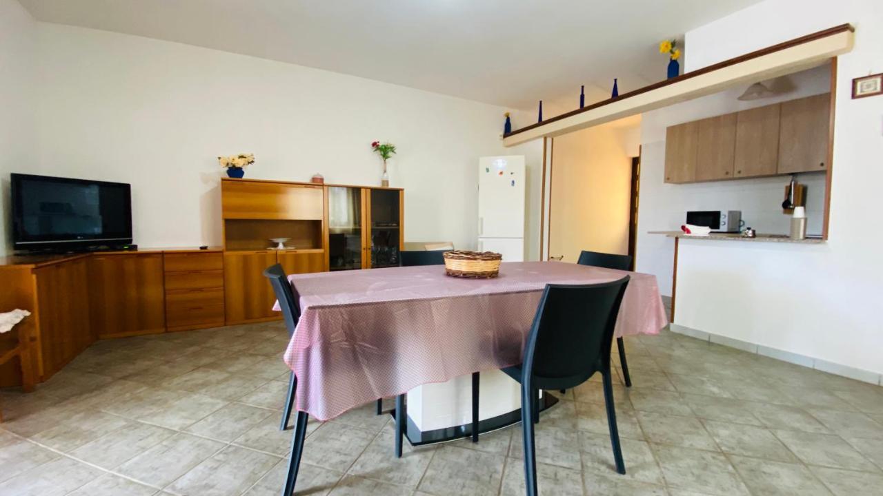 Ferienwohnung I Giardini Dell'Agave Torre Santa Sabina Exterior foto