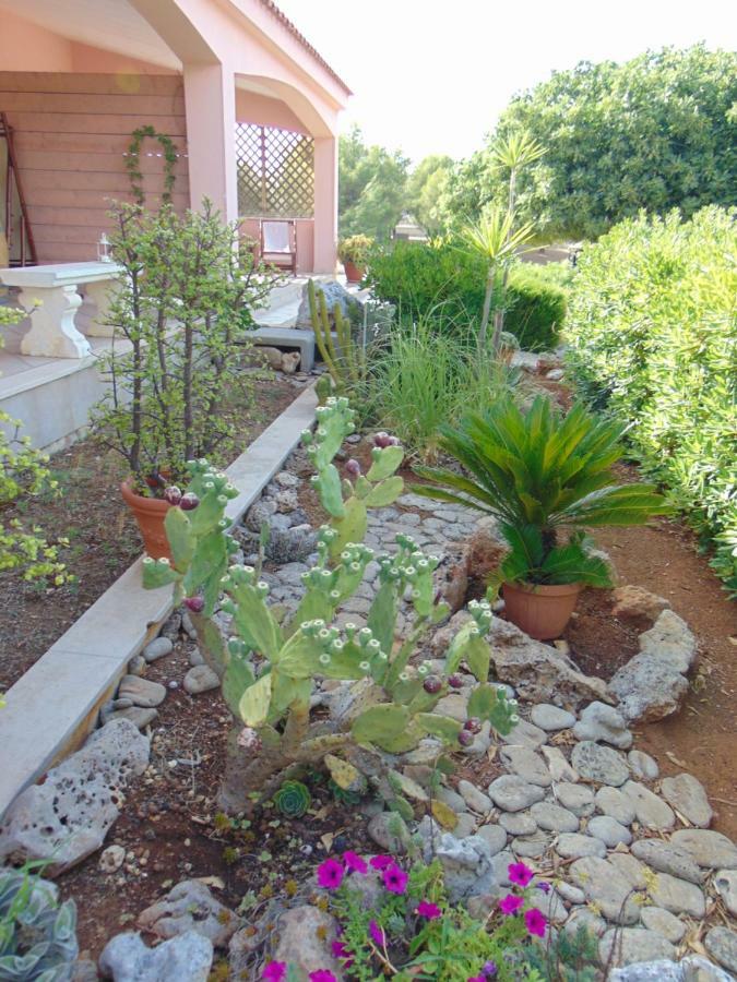 Ferienwohnung I Giardini Dell'Agave Torre Santa Sabina Exterior foto